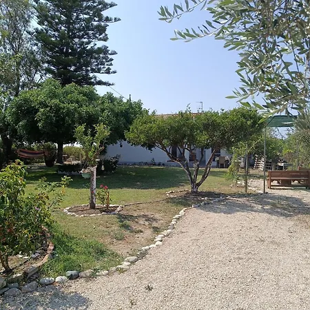 Alonia Summerhouse In Fanes