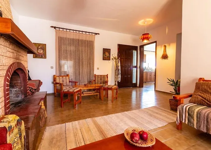 Alonia Summerhouse In Fanes بيت للعطل Fánai