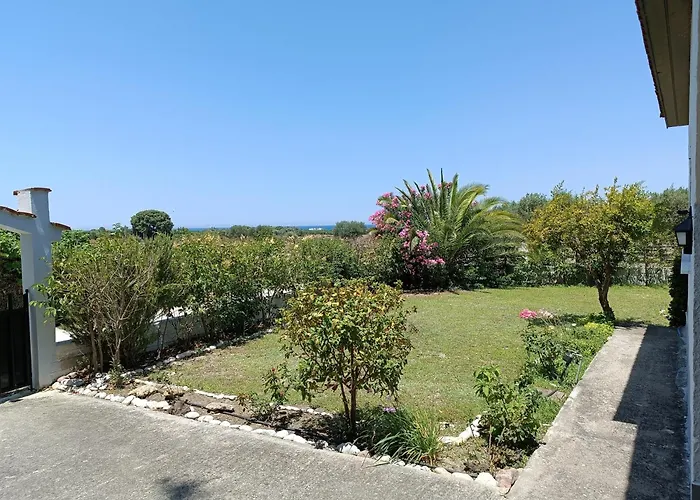 Alonia Summerhouse In Fanes