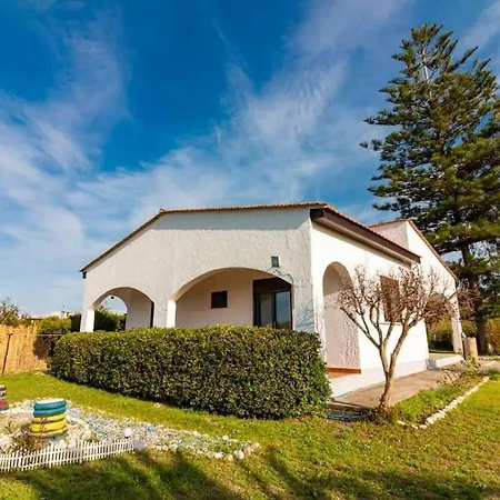 Alonia Summerhouse In Fanes